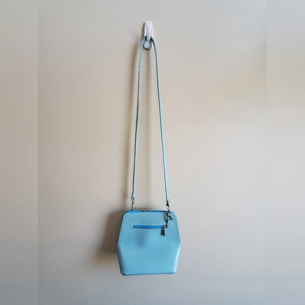 Primo Sacchi Italian Leather, Small Micro Double Zip Up Crossbody bag, baby blue - Picture 4 of 7